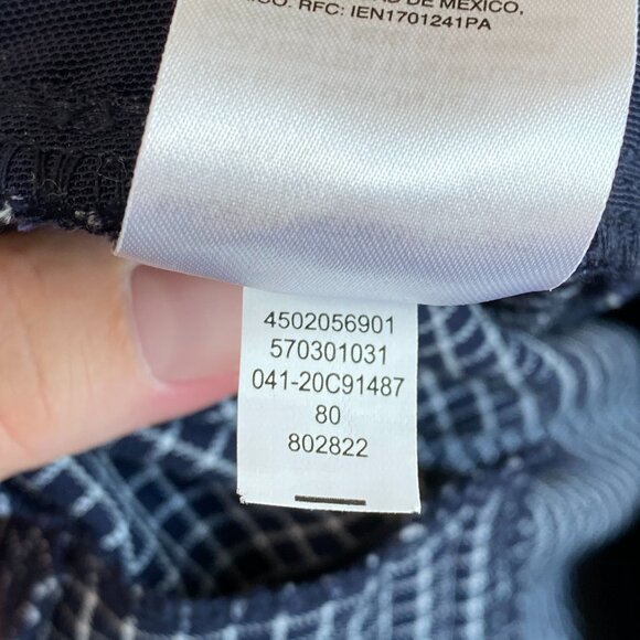 Chico's Brigitte Pull-On Slim Ankle Pants Navy White Plaid Check 12 - Picture 8 of 8